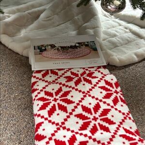 48" Knit Fair Isle Snowflakes Christmas Tree Skirt White/Red - Wondershop™
